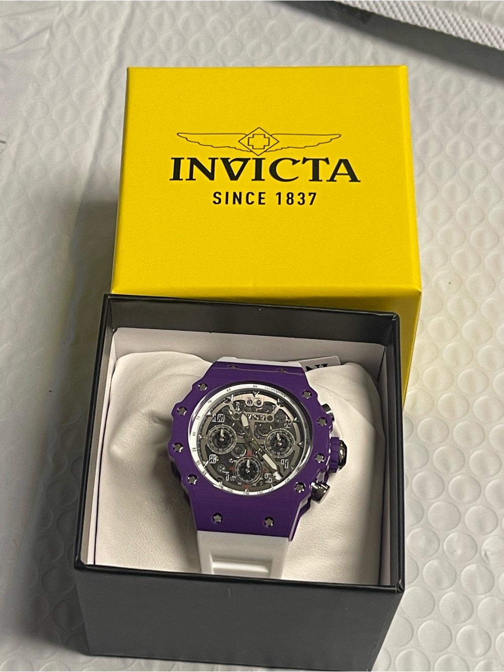 Invicta Racing Valyron Unisex Watch - 41mm, Purple & White
(69626) new - Picture 12 of 12